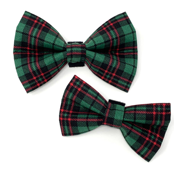 Green Tartan Holiday Dog Bow Tie